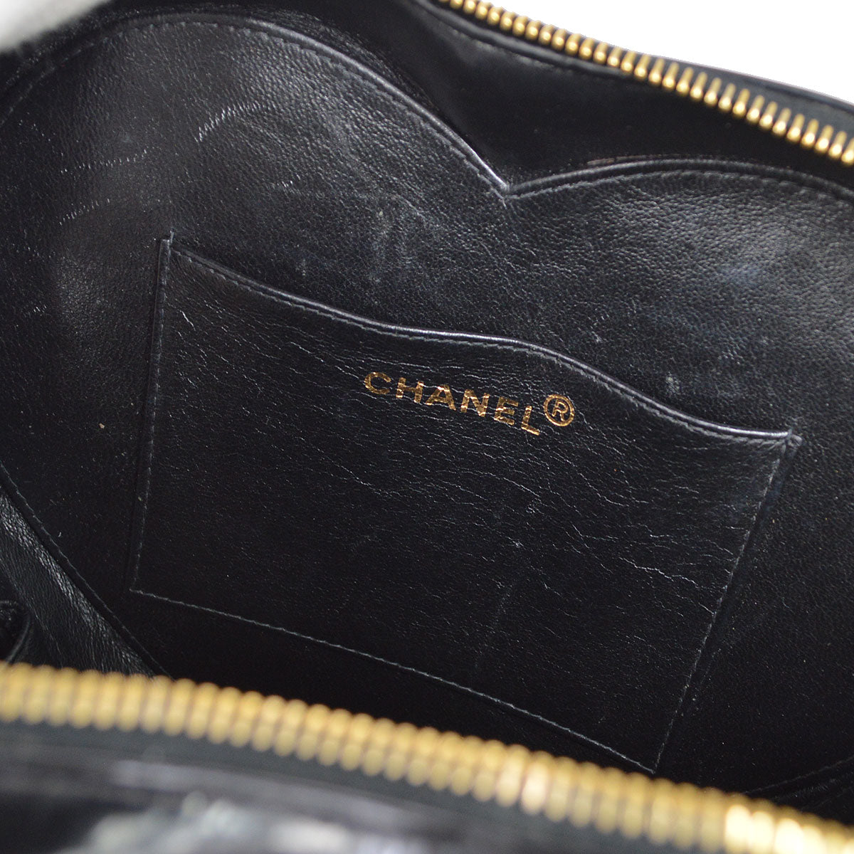 CHANEL 1995 Heart Vanity Handbag Black Patent Leather 85968