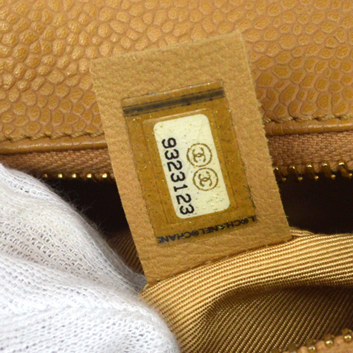 CHANEL 2004-2005 Hobo Bag Beige Caviar 46239