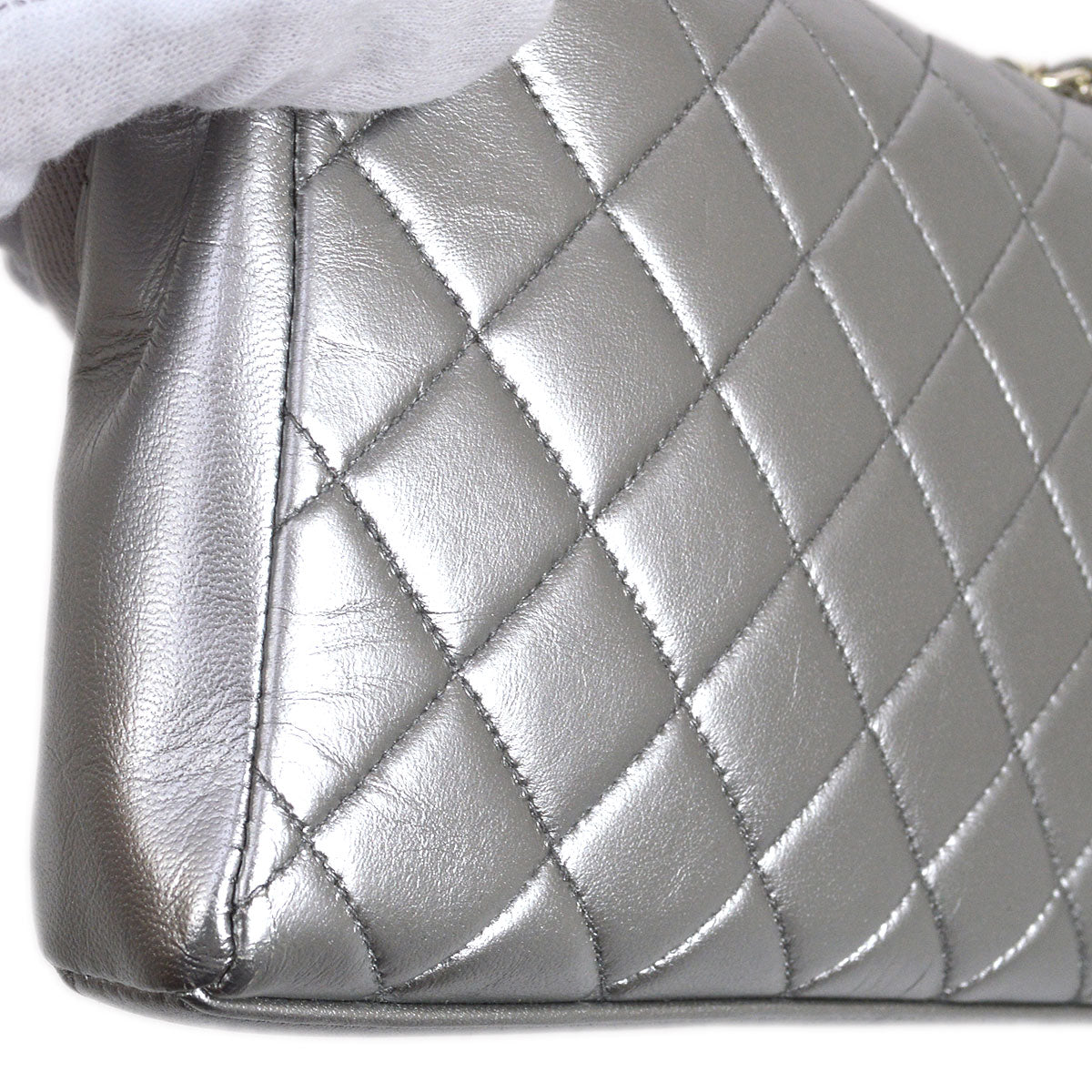CHANEL 1996-1997 Flap Handbag JT08647k