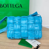 CASSETTE 28 IN SKY BLUE SOFT LAMBSKIN Amelia