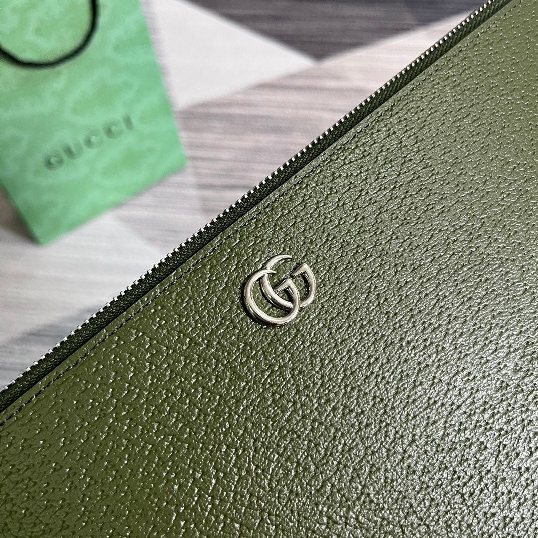 MARMONT POUCH 30 IN ARMY GREEN LAMBSKIN Amelia
