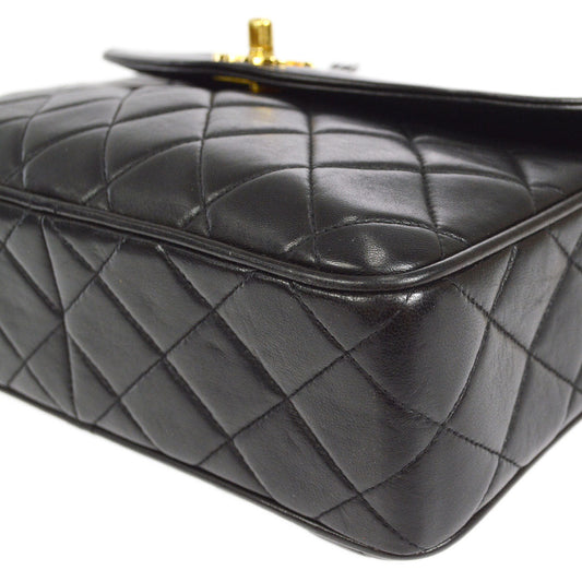 CHANEL 1996-1997 Pocket Camera Bag Small