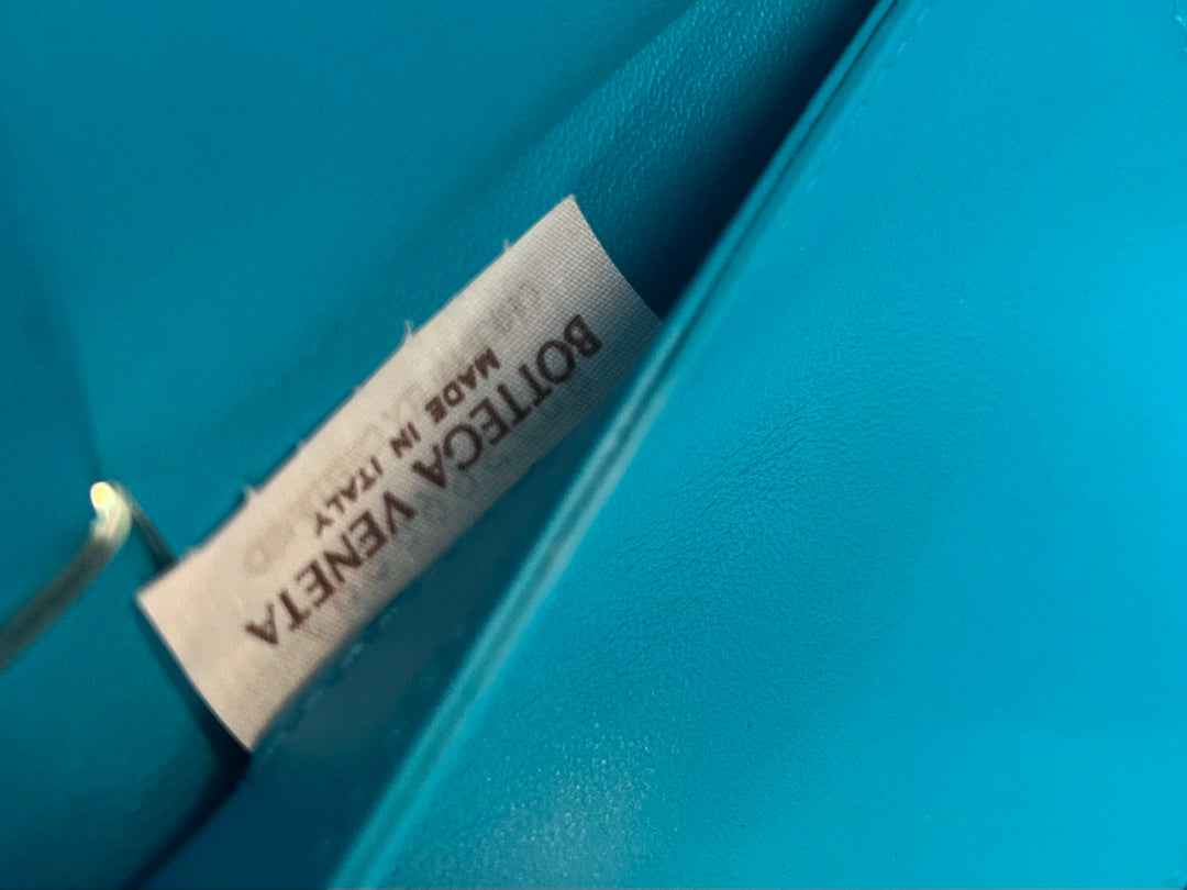 SMALL ARCO TOTE 30 IN CERULEAN BLUE LAMBSKIN Amelia Amelia
