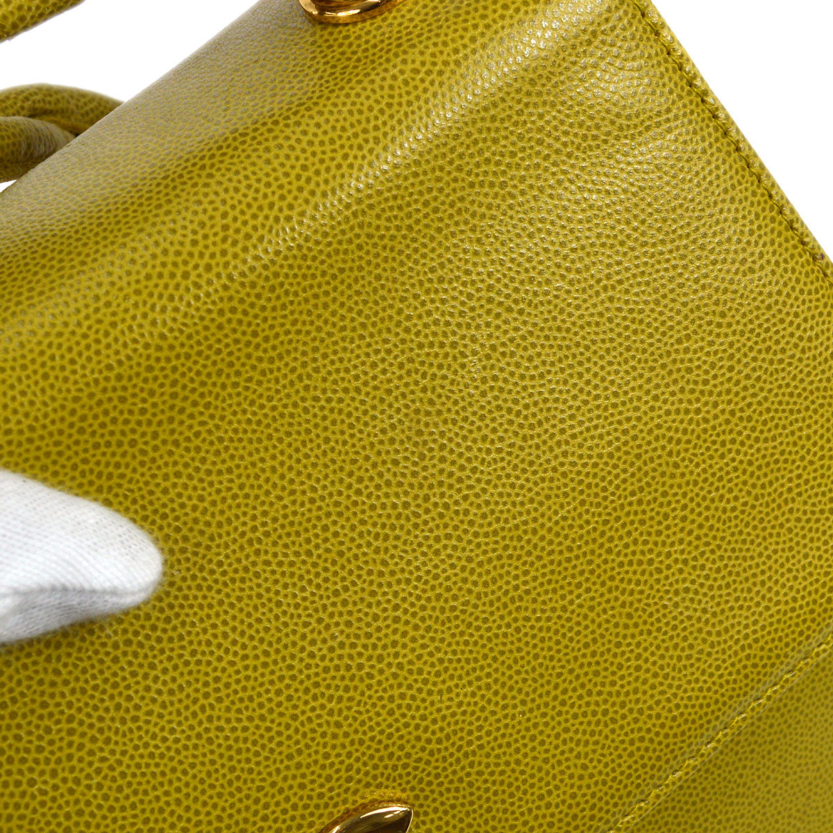 CHANEL 1997-1999 Trapezoid Flap Shoulder Bag Medium 17332