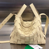 MEDIUM 28 CASSETTE BEIGE LAMBSKIN Amelia Amelia