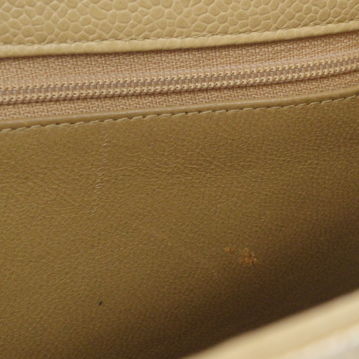 CHANEL Pocket Chain Tote Beige Caviar 26469