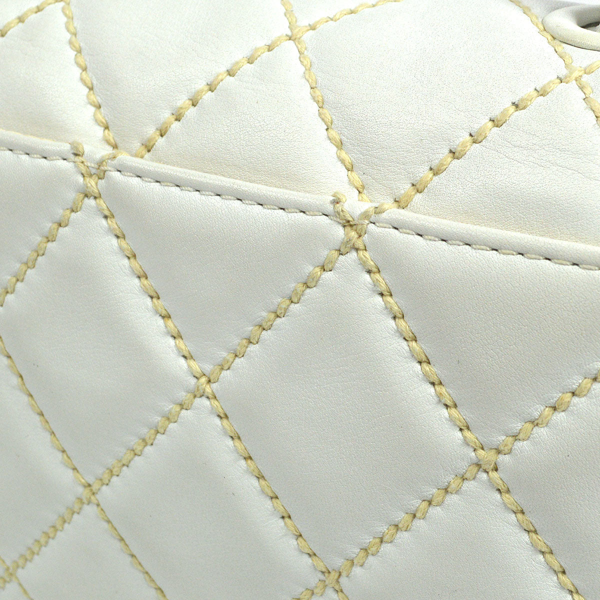 CHANEL 2004-2005 Wild Stitch Handbag Medium White Calfskin 47807