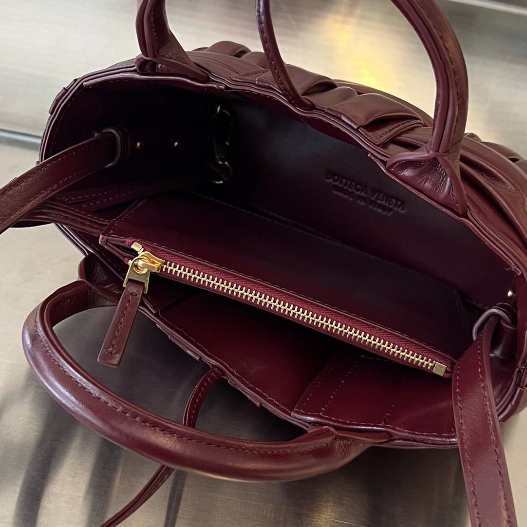 CANDY ARCO TOTE 20 IN WINE RED SOFT LAMBSKIN Amelia
