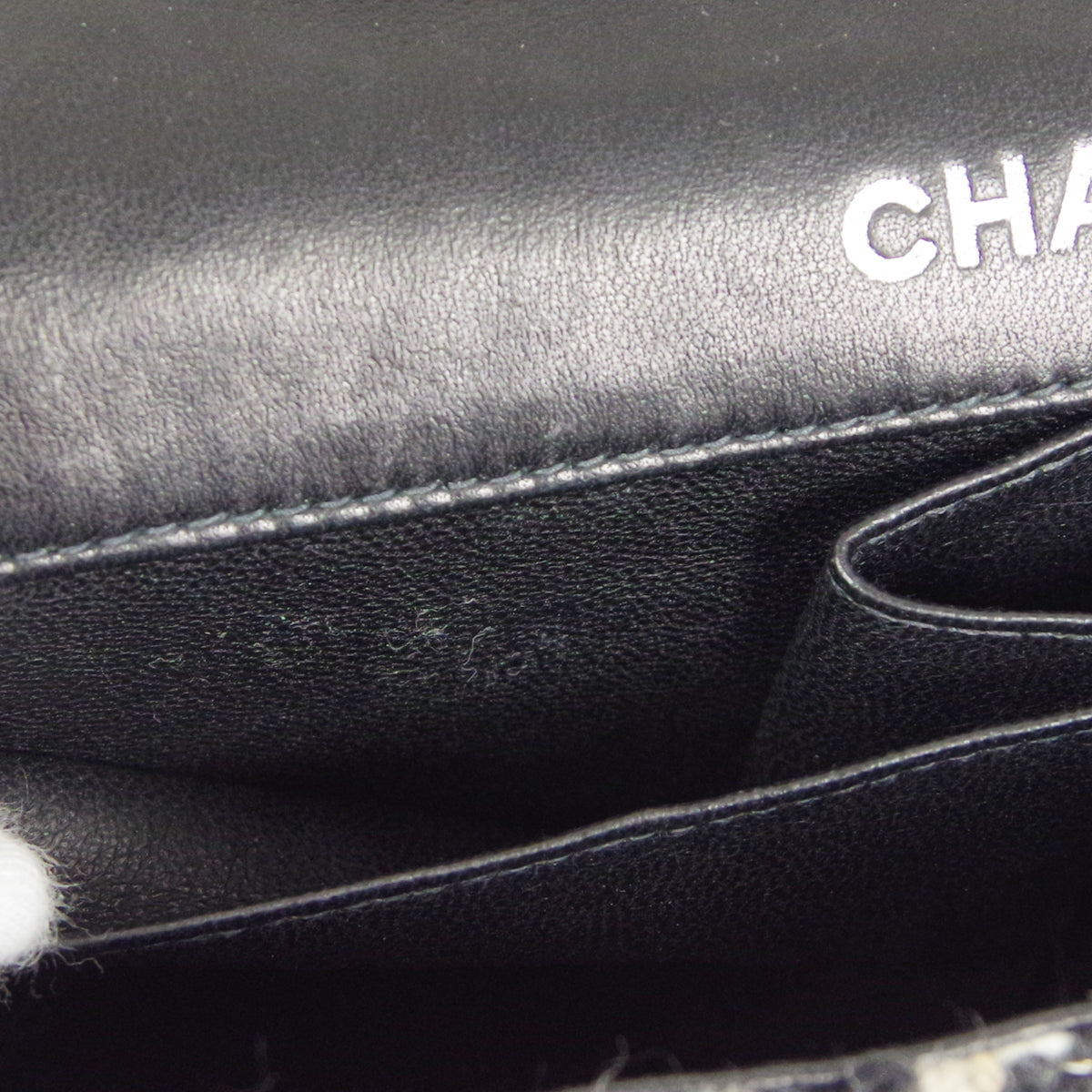 CHANEL 2001-2003 East West SHW Tweed 48640