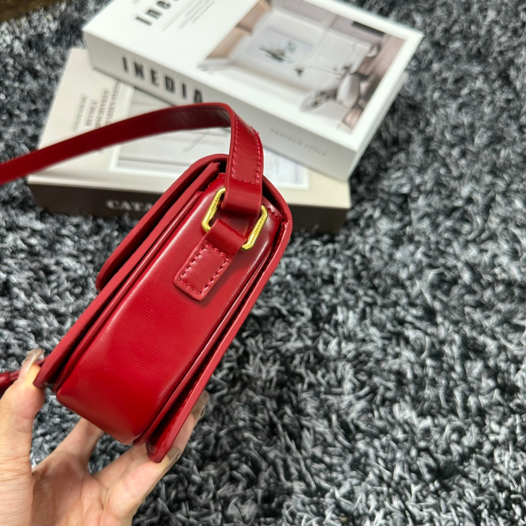 TRIOMPHE TEEN 18 CHERRY RED COWHIDE LEATHER Amelia