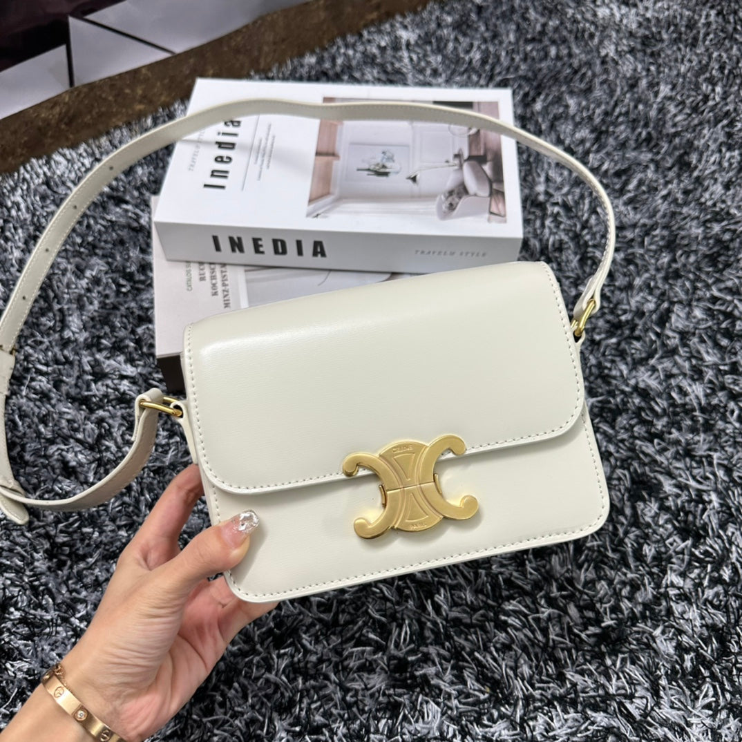 TRIOMPHE TEEN 18 WHITE COWHIDE LEATHER Amelia
