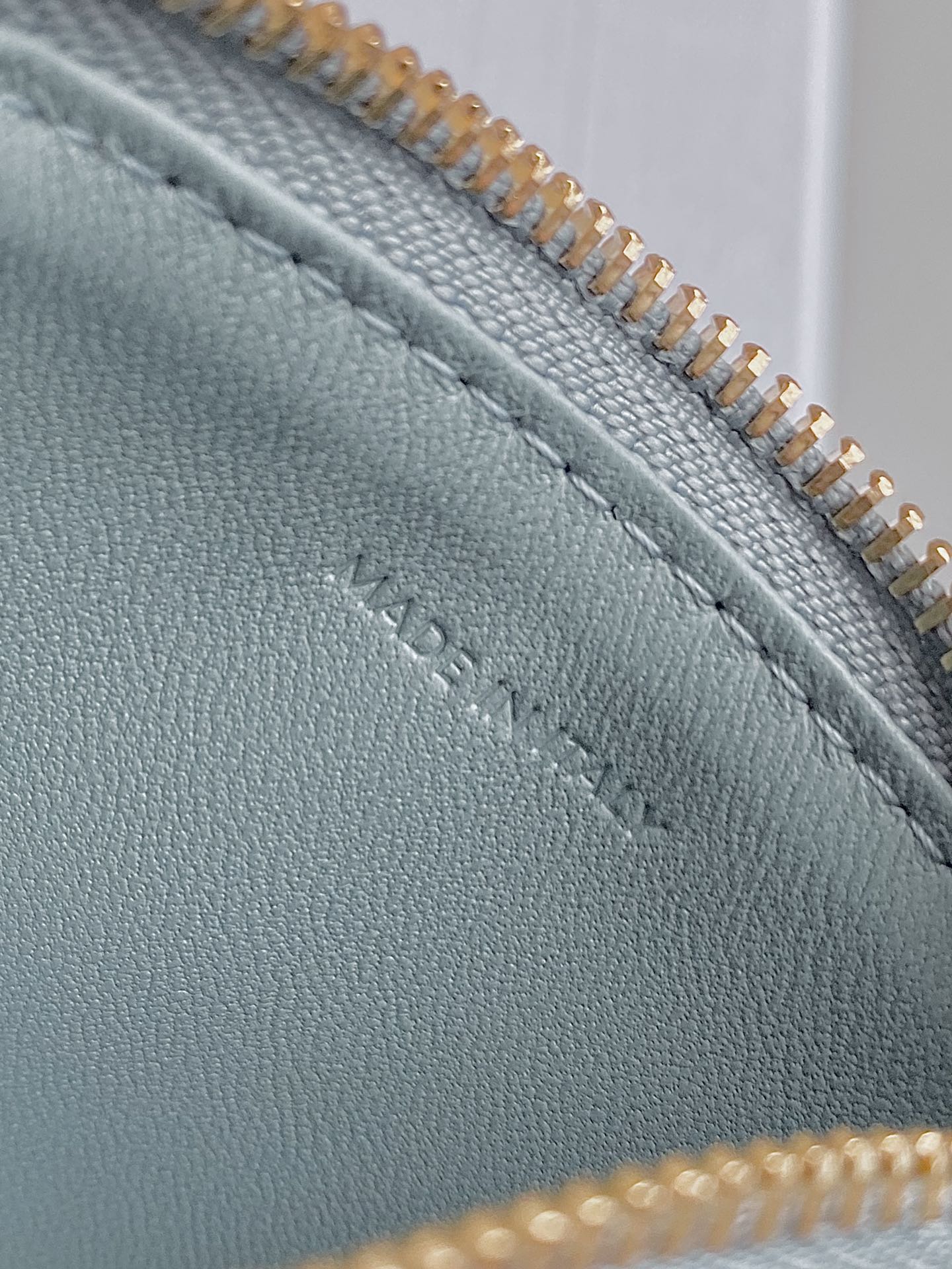 TRIOMPHE 9 WALLET TWO-IN-ONE GLACIER BLUE CALFSKIN Amelia Amelia