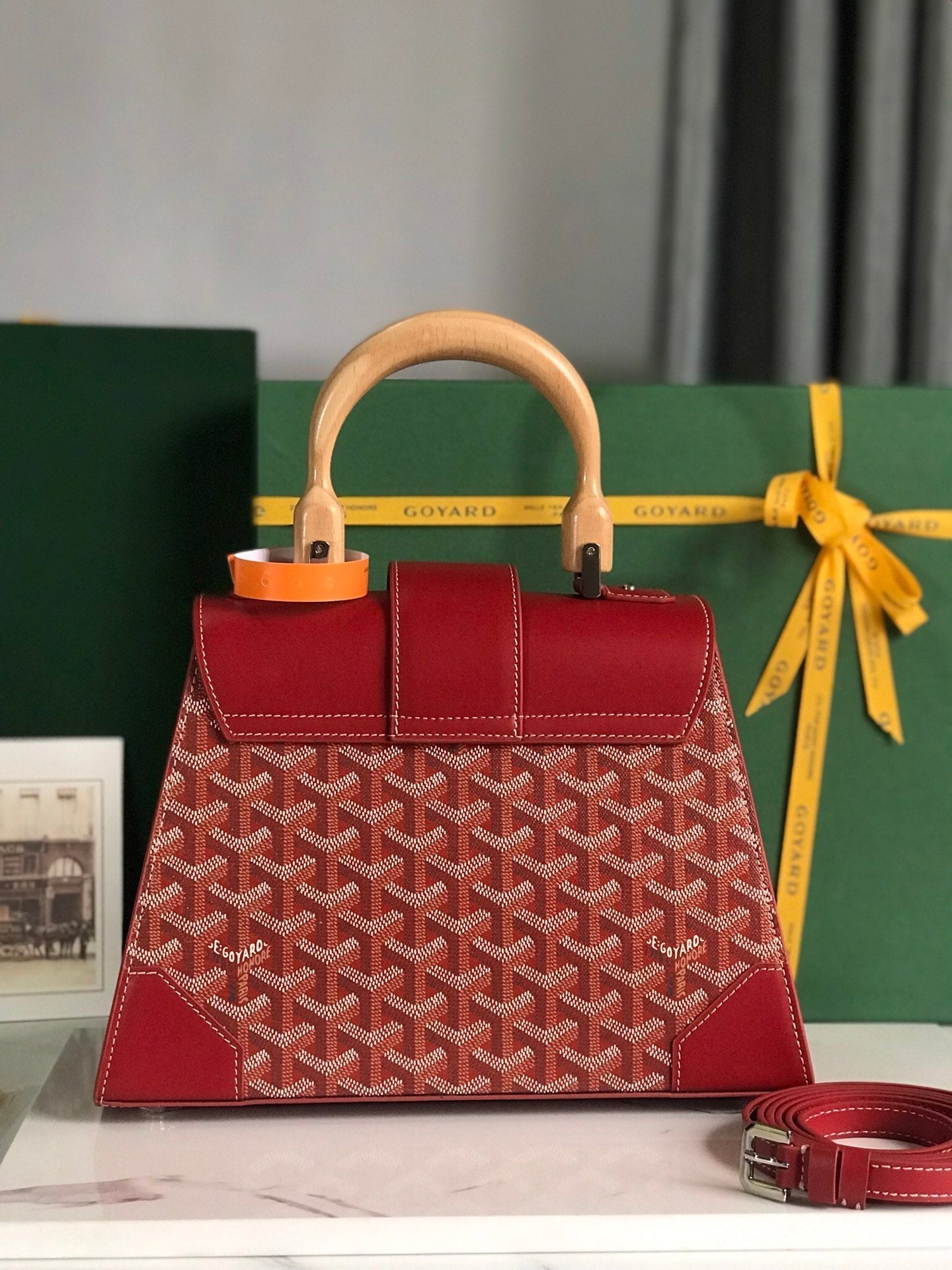 SAÏGON PM BAG 28 IN PERSIAN RED GOYARDINE CANVAS AND CALFSKIN Amelia