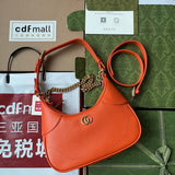 SHOULDER BAG 25 IN ORANGE CALFSKIN GOLD HARDWARE Amelia Amelia