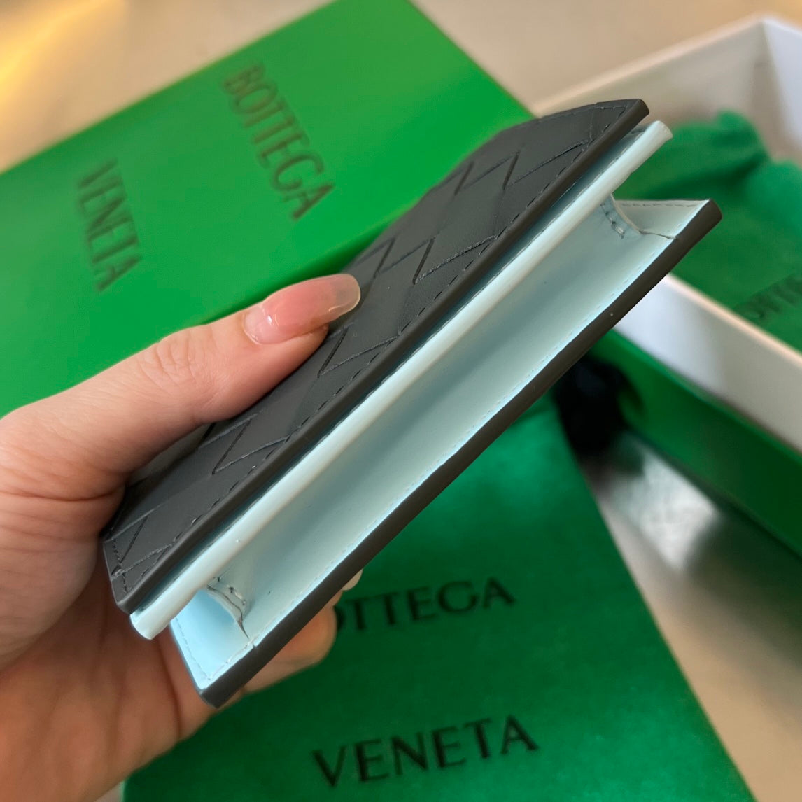 INTRECCIATO BUSINESS 11 BLACK CALFSKIN CARD CASE Amelia Amelia