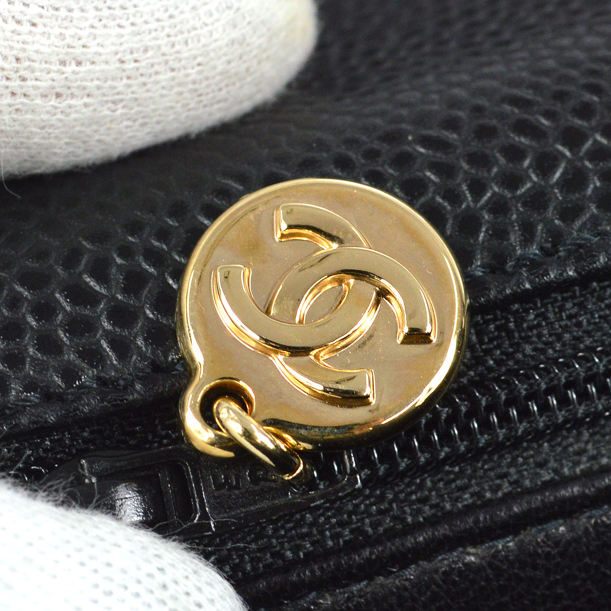 CHANEL 1997-1999 Quilted Kelly 30 Black Caviar 78297