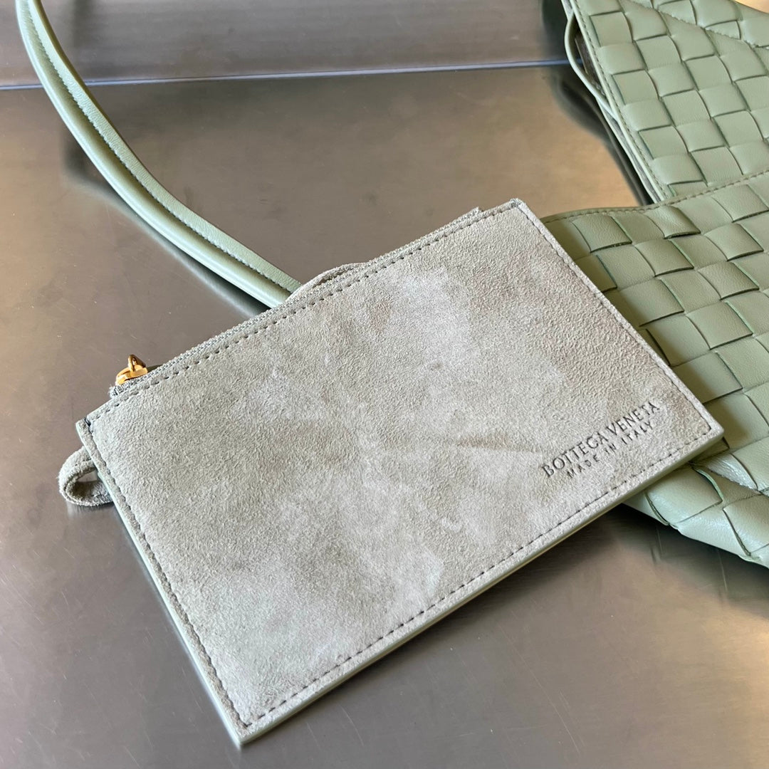 MINI SOLSTICE 30 SARDINE GREY LAMBSKIN Amelia Amelia