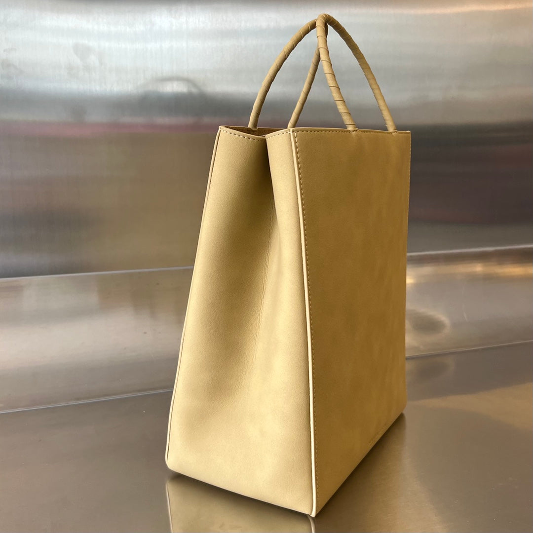 SMALL 26 BROWN BAG KRAFT CALFSKIN Amelia Amelia