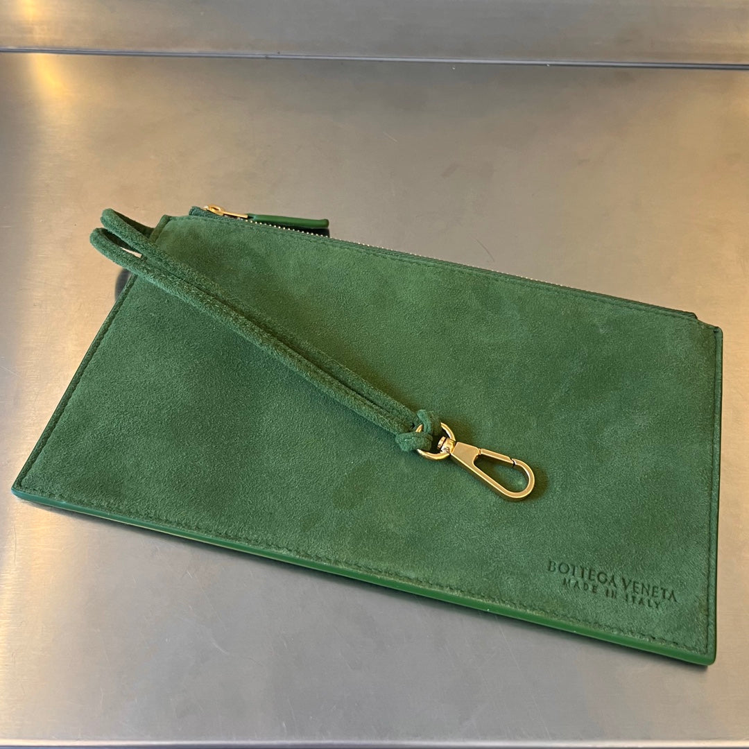 ARCO TOTE 36 IN GLADE GREEN CALFSKIN Amelia Amelia