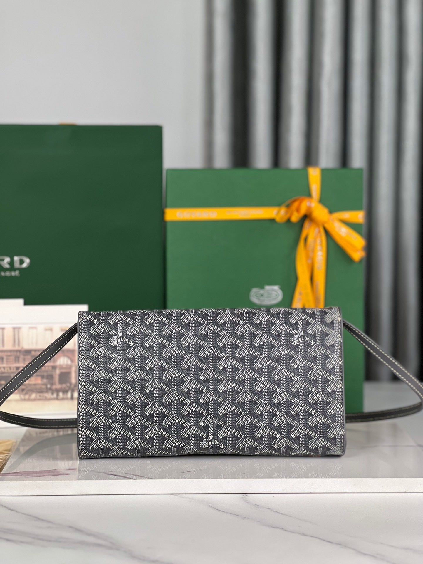 MONTE-CARLO PM CLUTCH 25 IN GRAY GOYARDINE CANVAS Amelia Bags