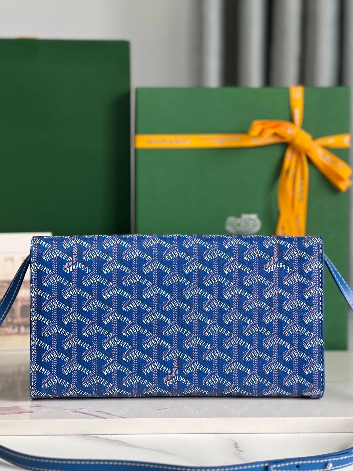 MONTE-CARLO PM CLUTCH 25 IN SAPPHIRE BLUE GOYARDINE CANVAS Amelia Amelia