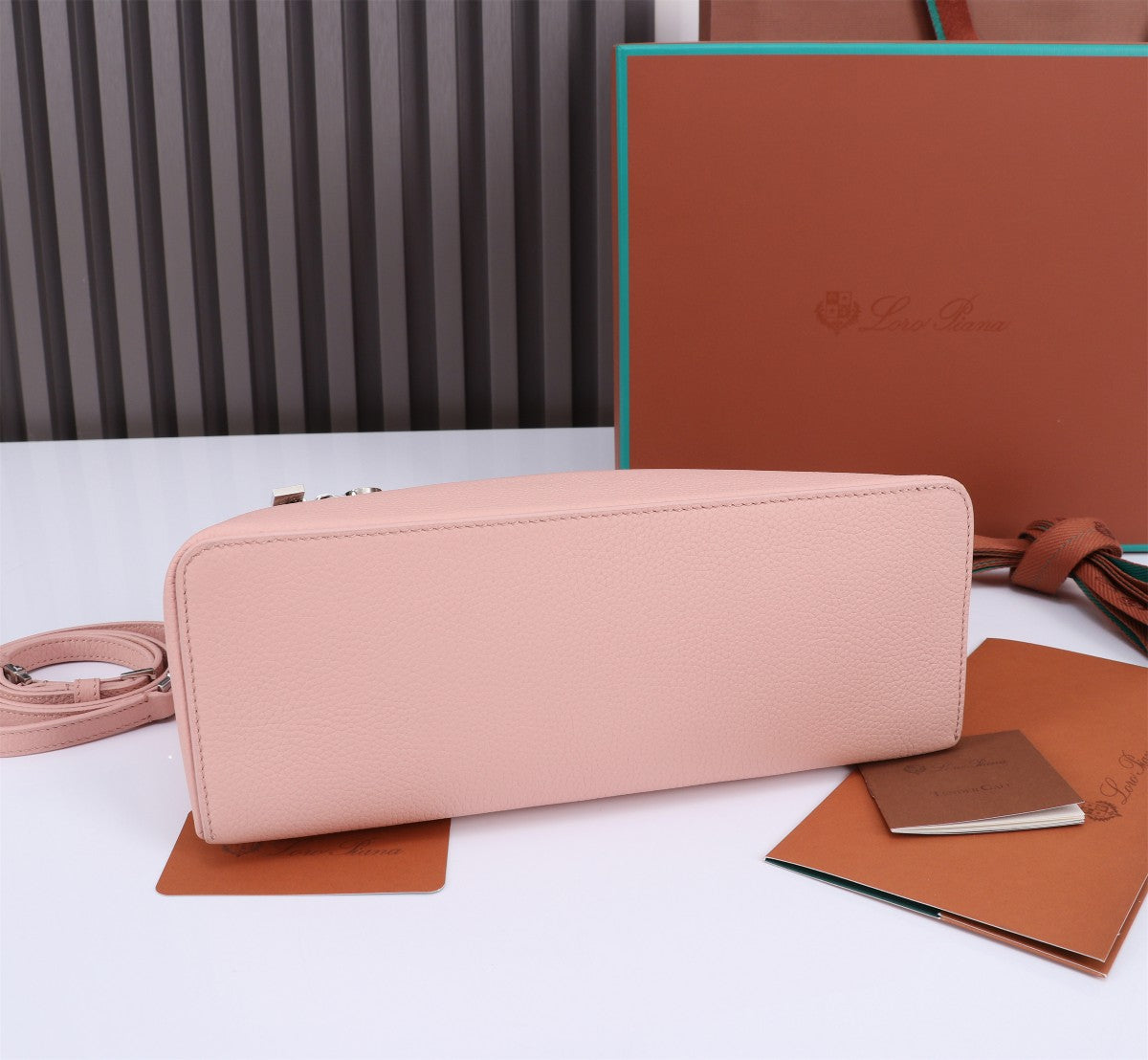 EXTRA BAG L27 IN BLUSH PINK GRAINED CALFSKIN WITH SILVER HARDWARE by Amelia