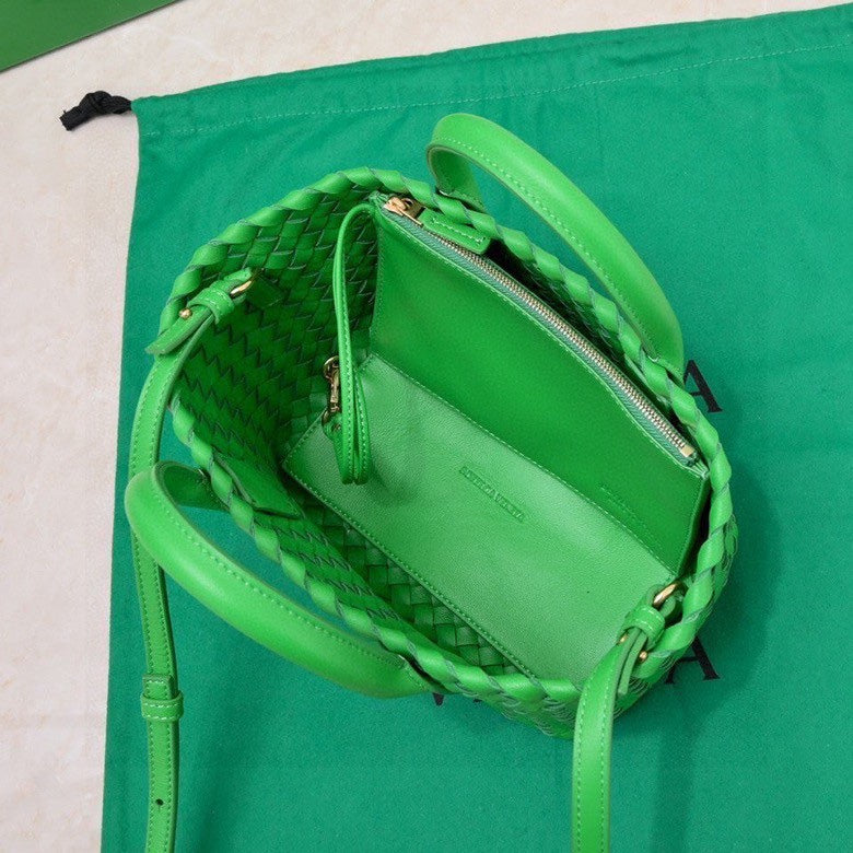 Mini Cabat 20cm Dark Green Lambskin Ghw Amelia Amelia