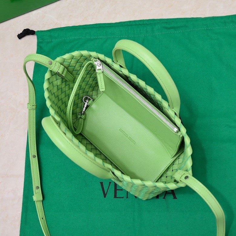 Mini Cabat 20cm Green Lambskin Ghw Amelia