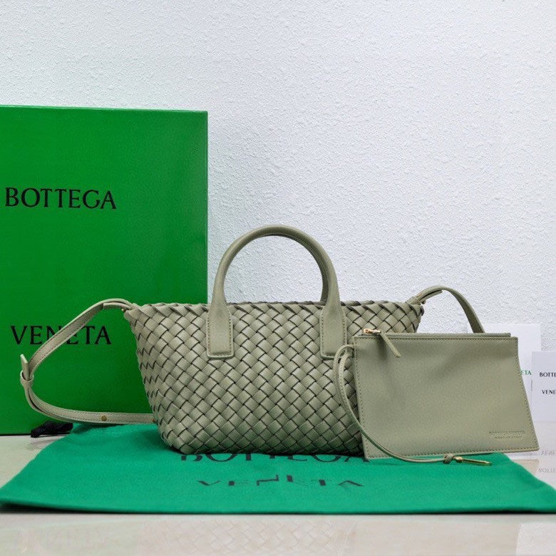 Mini Cabat 20cm Light Green Lambskin Ghw Amelia