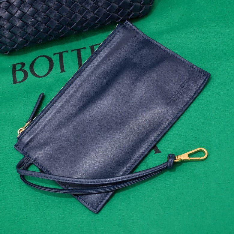Mini Cabat 20cm Blue Lambskin Ghw Amelia