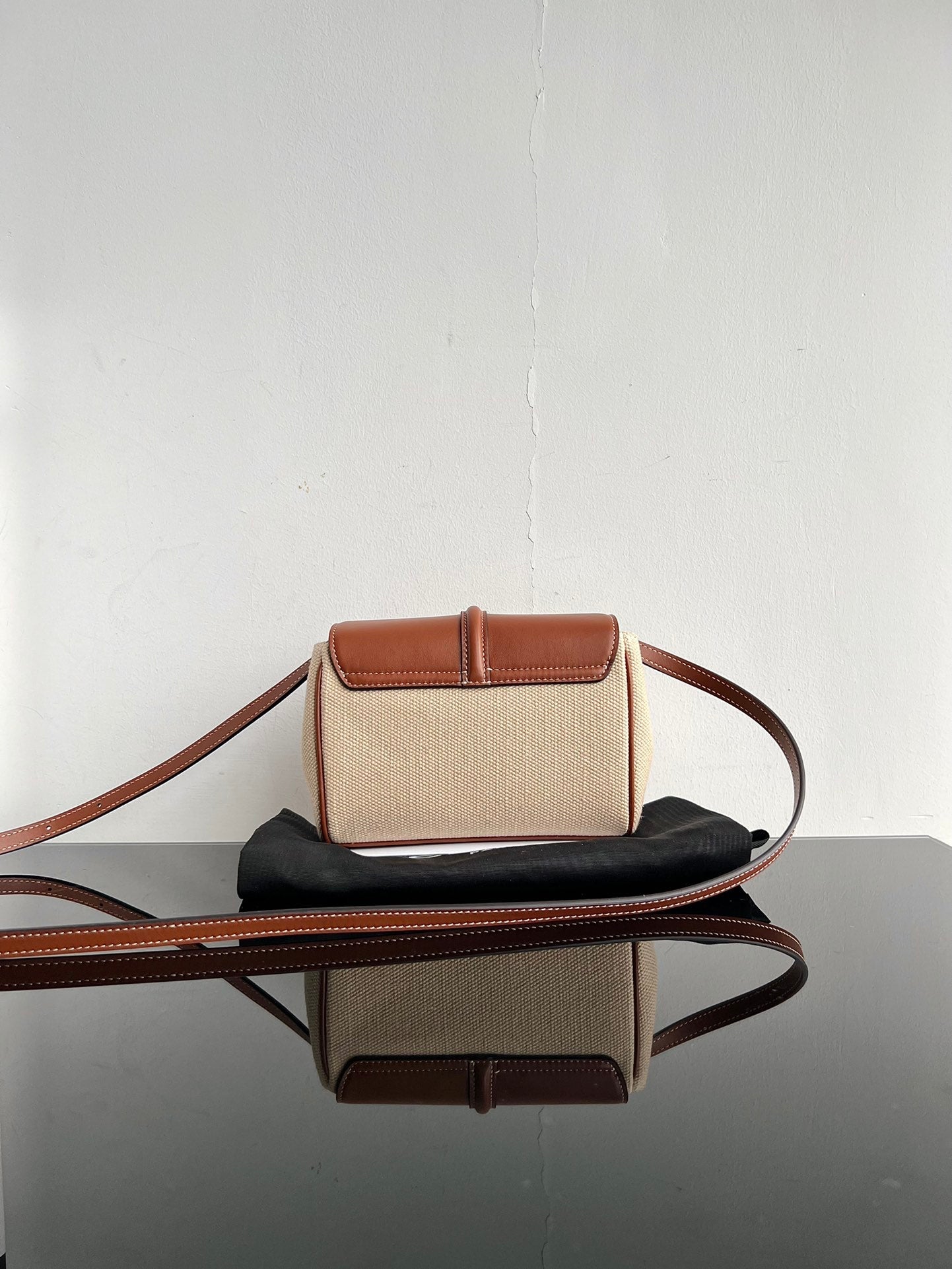 SOFT 18 BEIGE BROWN CALFSKIN Amelia Amelia