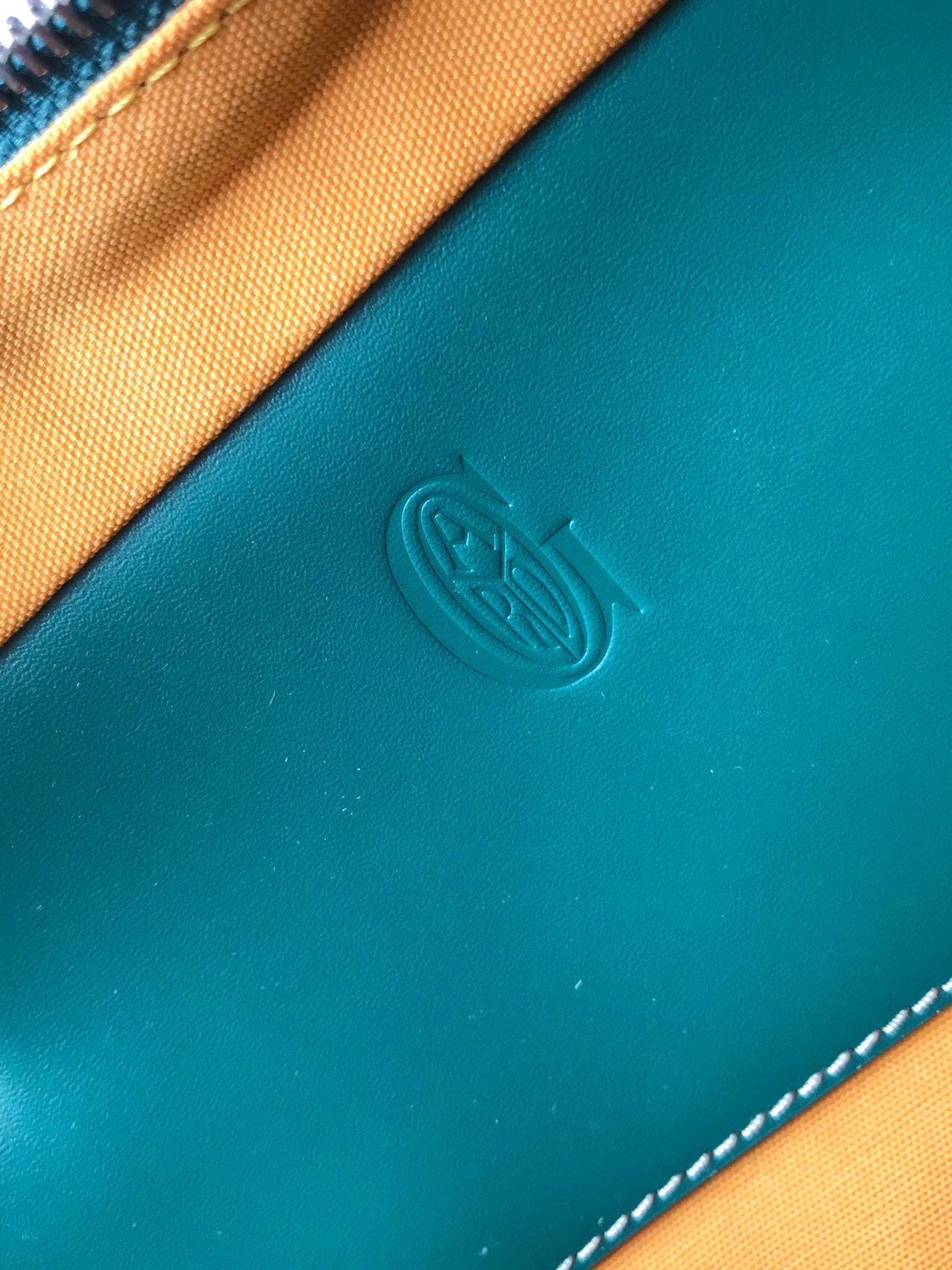 AMBASSADE DOCUMENT CASE 35 IN GREEN GOYARDINE CANVAS Amelia Amelia