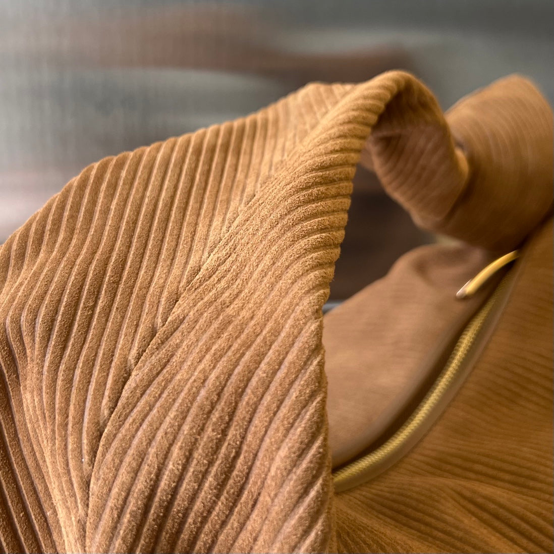 MINI JODIE 36 CM IN RUSSET BROWN CORDUROY Amelia