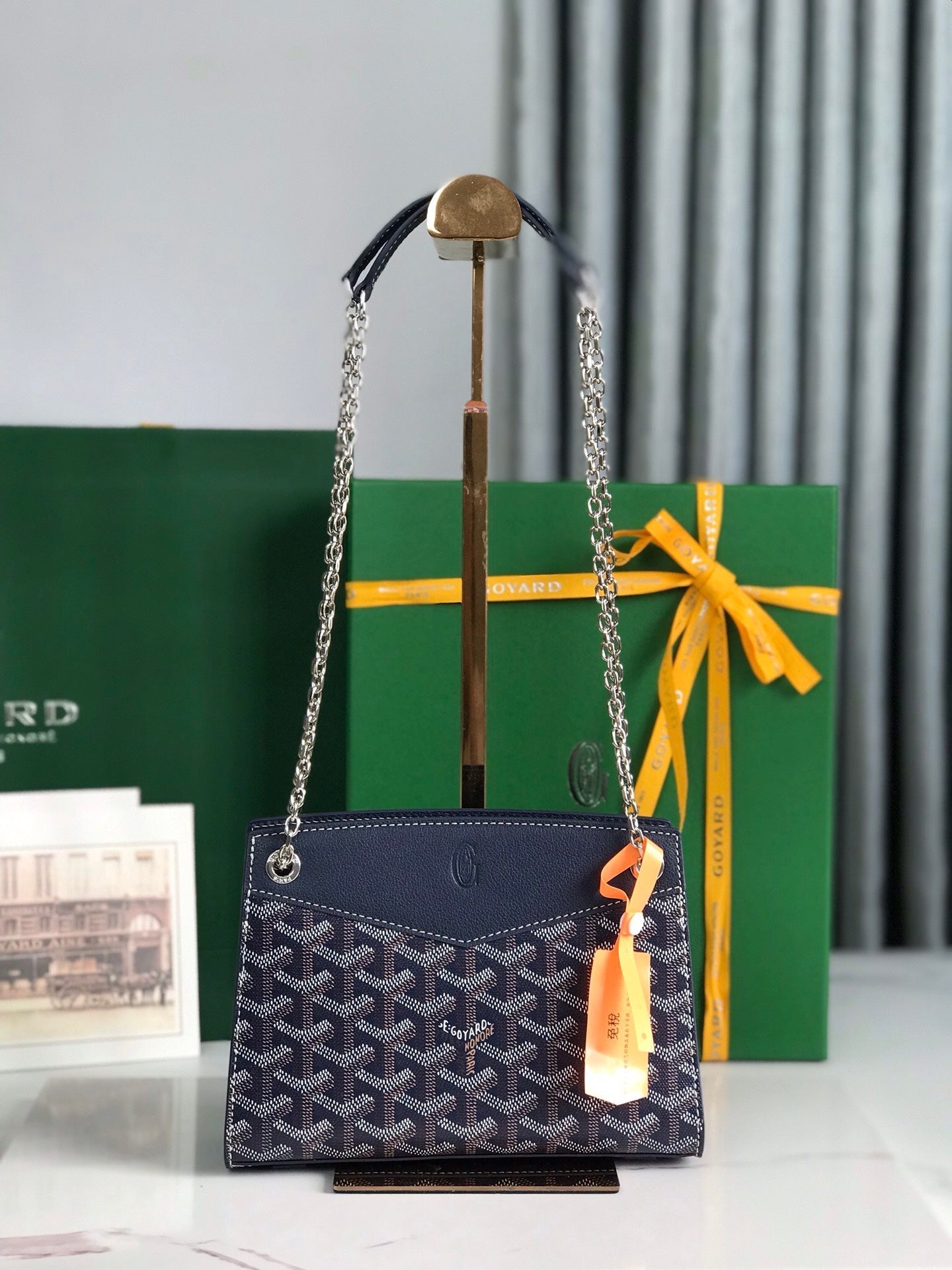 ROUETTE STRUCTURÉ MINI BAG 21 IN NAVY BLUE GOYARDINE CANVAS AND CALFSKIN Amelia Amelia
