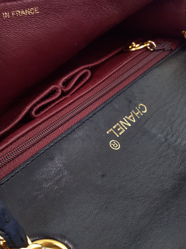 Chanel Matelasse Chain Shoulder Bag Lambskin
