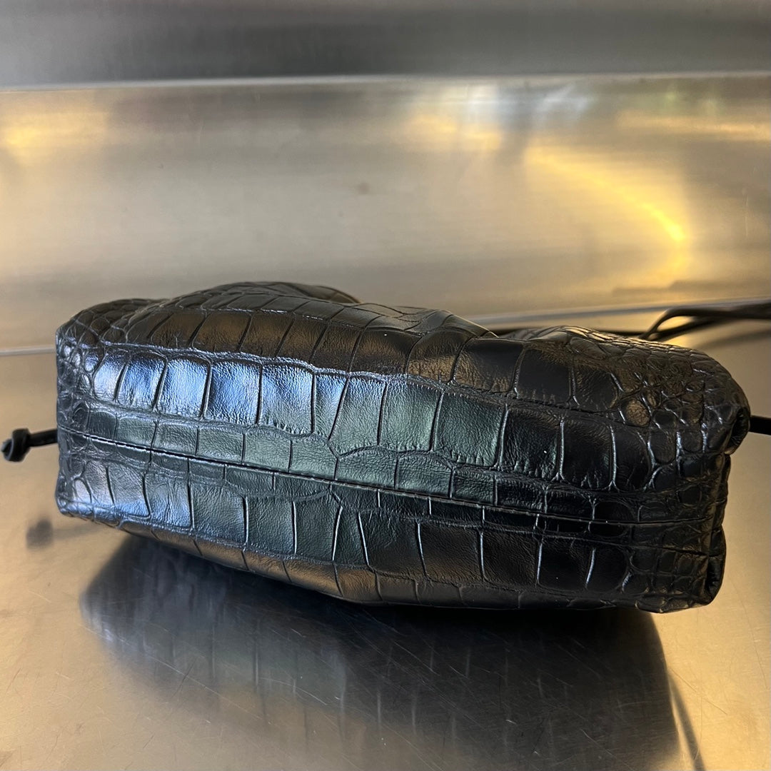 Mini Pouch 22cm Black Calfskin Amelia