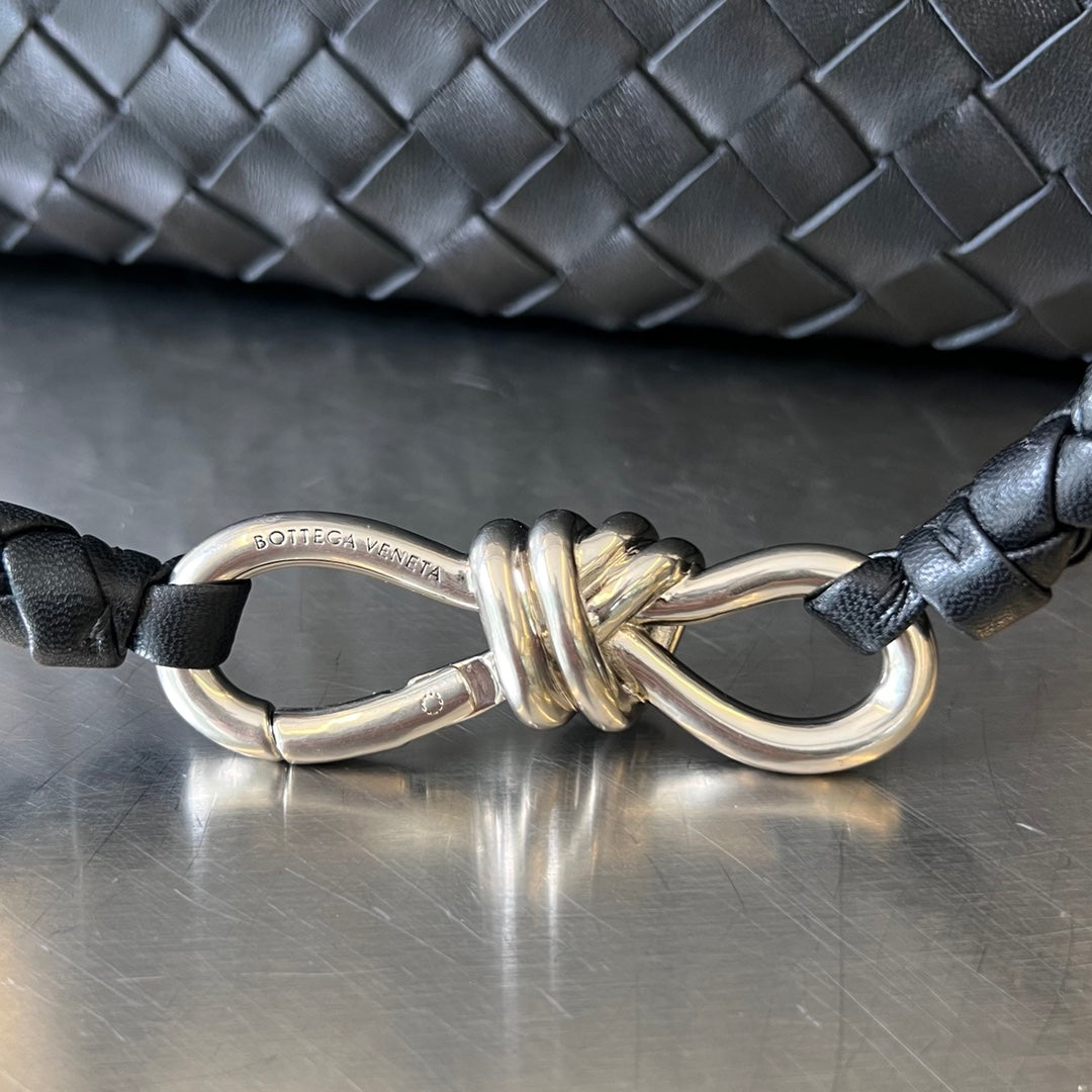 Amelia MEDIUM ANDIAMO 32CM BLACK LAMBSKIN