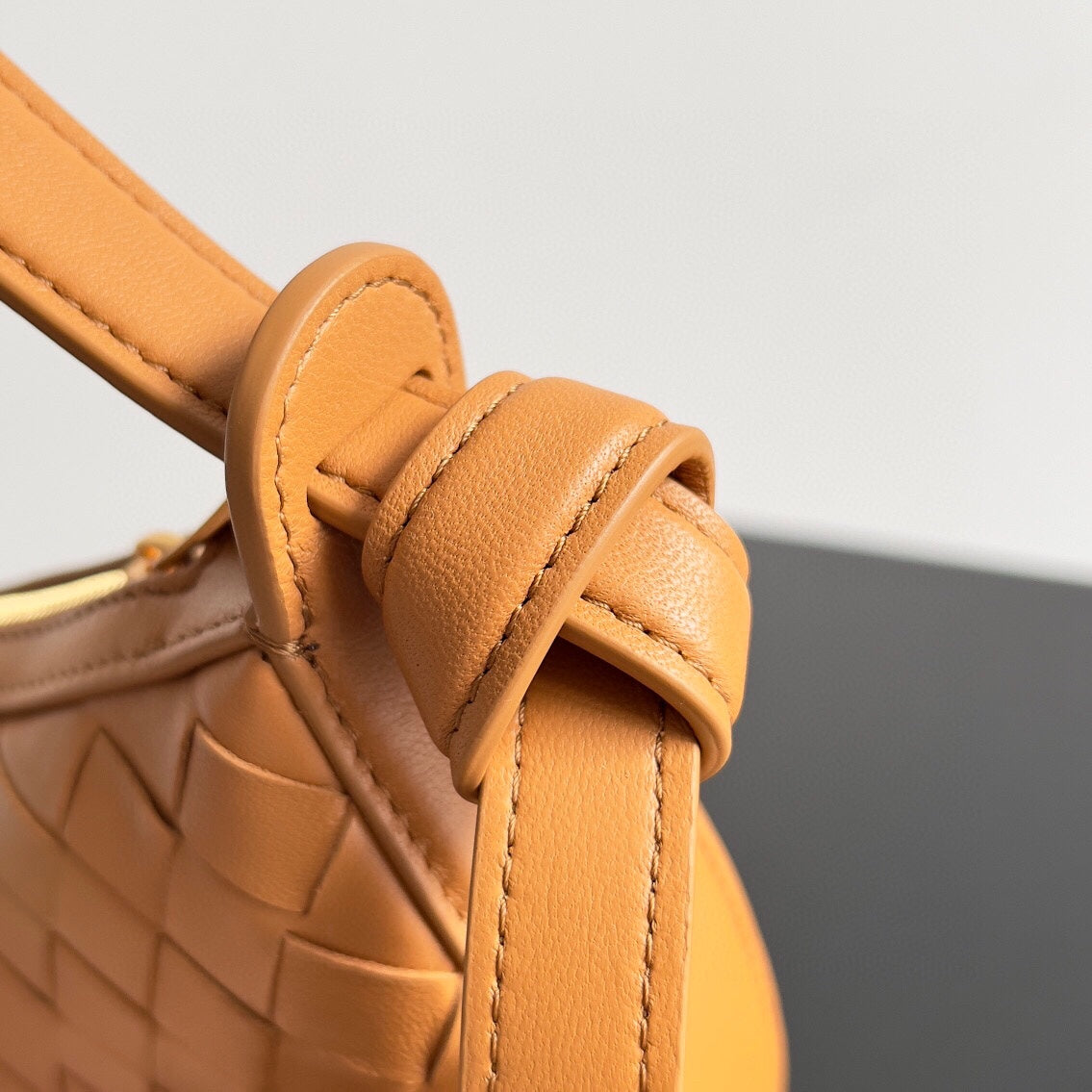 Amelia Mini Sunrise 23cm Salmon Calfskin Ghw Amelia Amelia