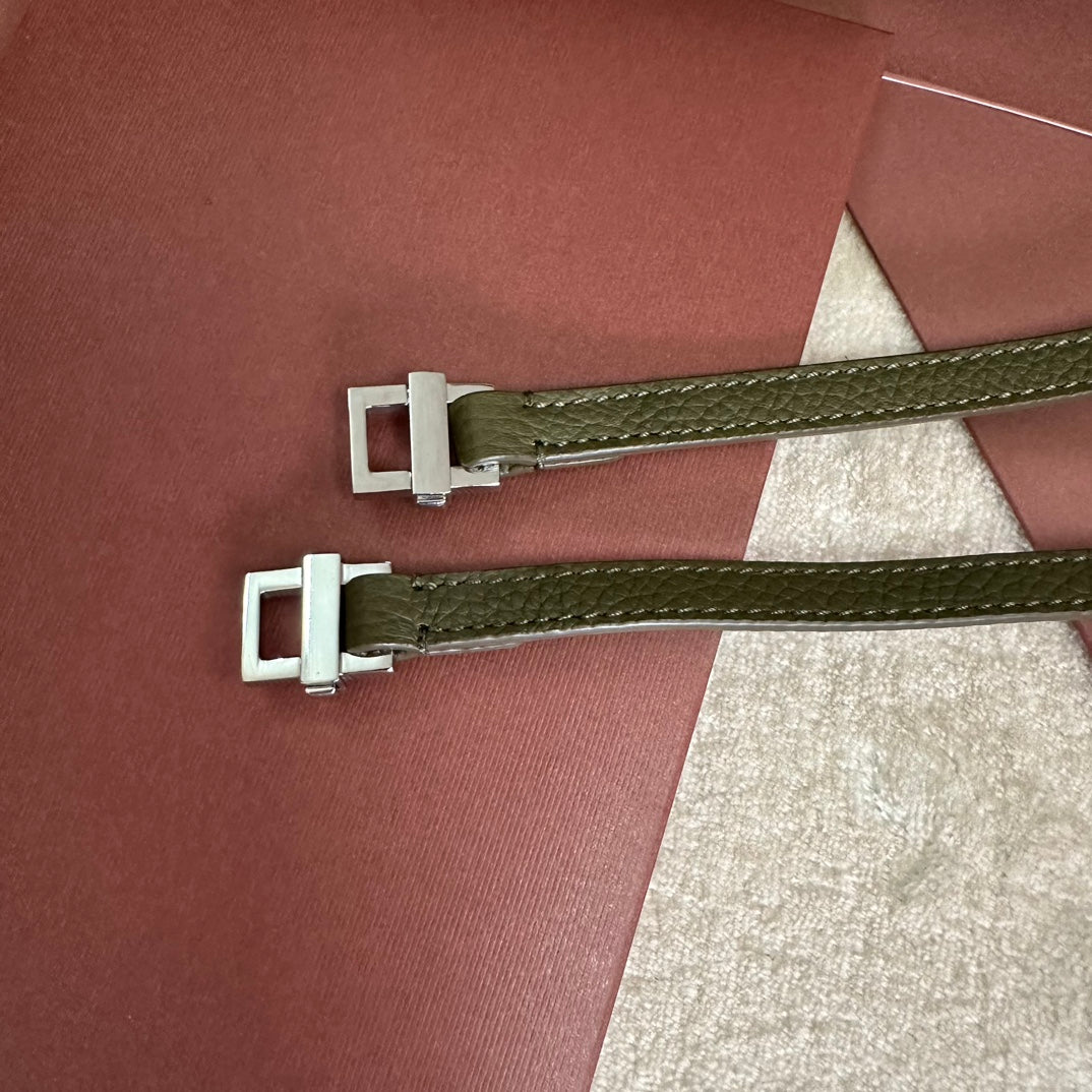 EXTRA POCKET BACKPACK L23.5 IN ARMY GREEN CALFSKIN WITH SILVER HARDWARE Amelia