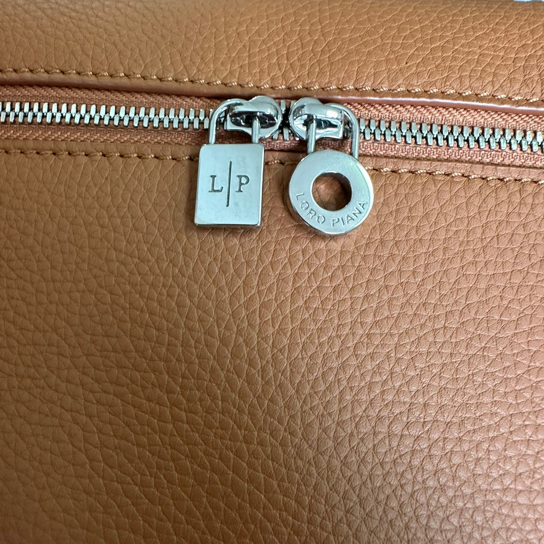 EXTRA POCKET BACKPACK L23.5 IN GINGER ORANGE CALFSKIN WITH SILVER HARDWARE Amelia