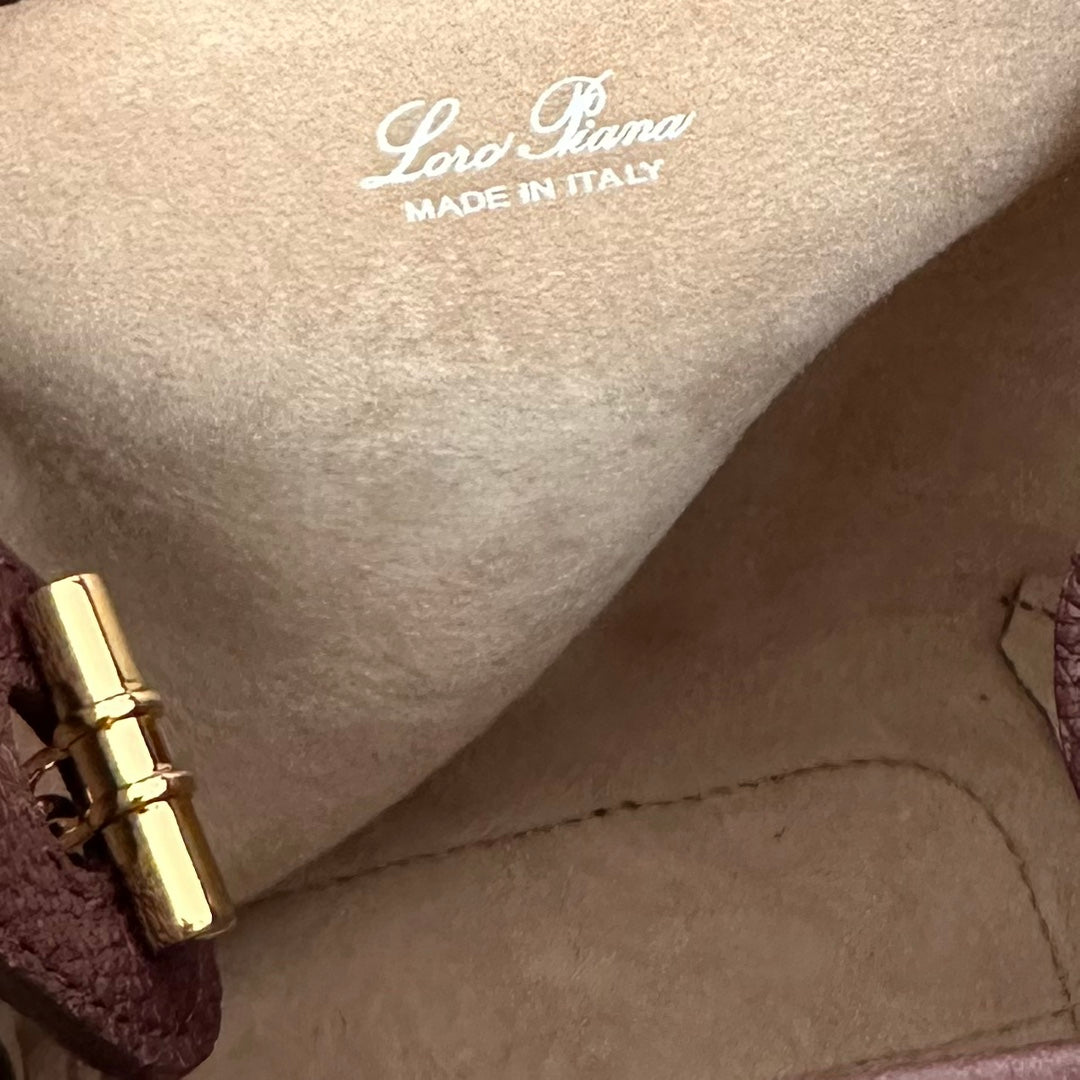MICRO BALE BAG IN WINE PURPLE CALFSKIN by Amelia