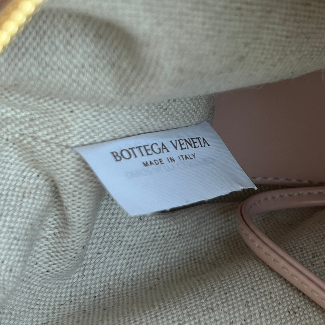 SMALL TOP HANDLE LOOP 19 IN MELON PINK CALFSKIN Amelia Amelia
