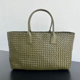 LARGE CABAT 51 IN ARMY GREEN LAMBSKIN Amelia