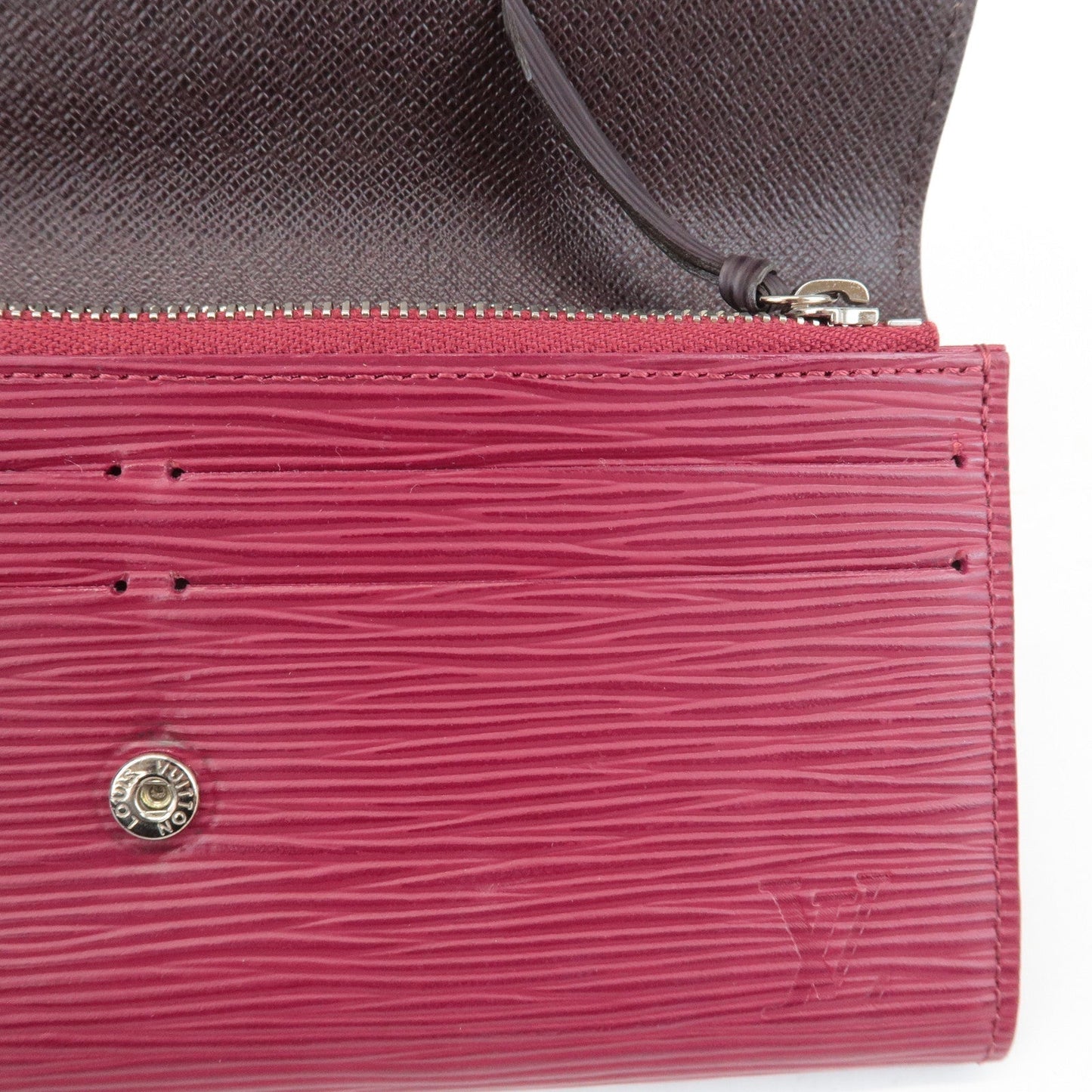 Louis Vuitton Epi Portefeuille Emily Wallet Fuchisa M60851