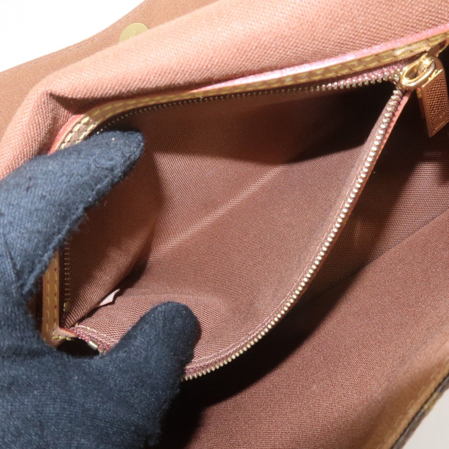 Louis Vuitton Monogram Mini Looping Shoulder Bag Hand Bag M51147