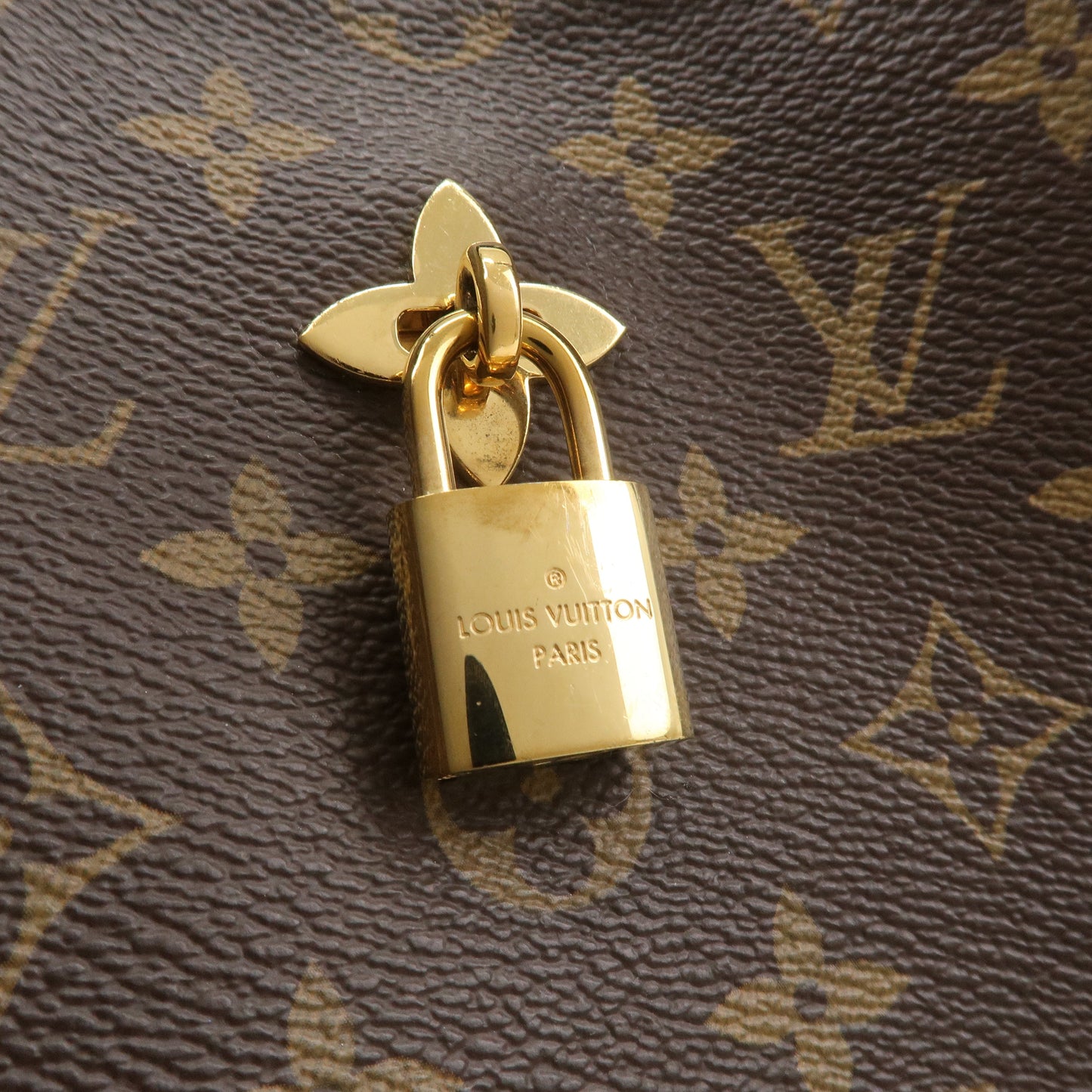 Louis Vuitton Monogram Flower Hobo Shoulder Bag Brown M43545