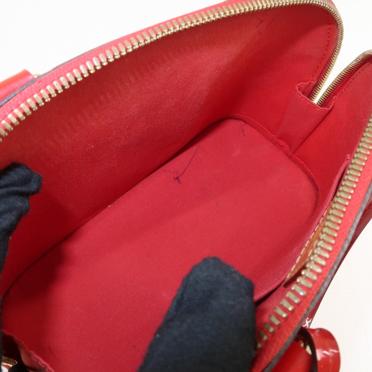 Louis Vuitton Monogram Vernis Alma BB Cerise Shoulder Bag M90174