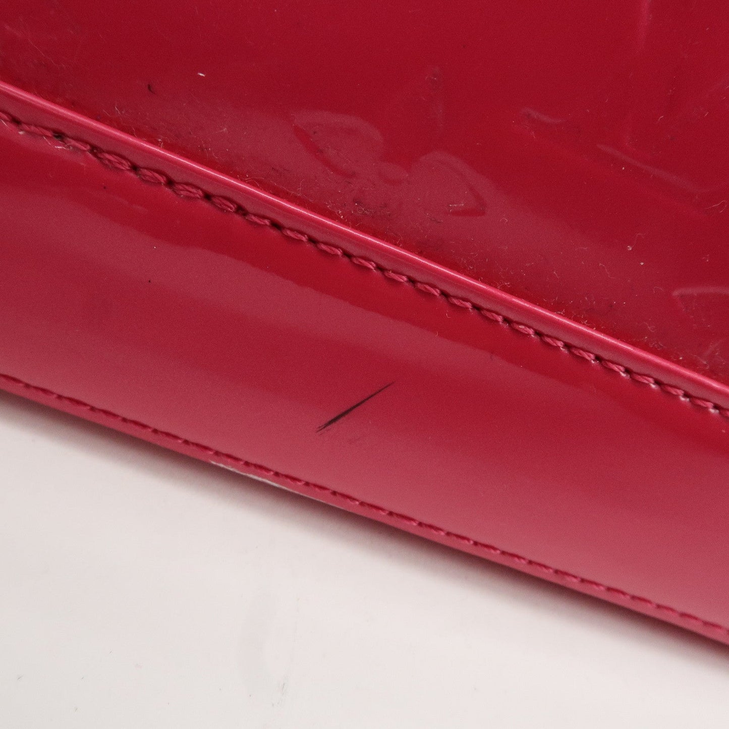 Louis Vuitton Monogram Vernis Alma MM Rose Hand Bag M93686