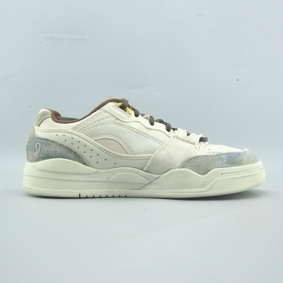 LI-NING YUEBAI SKATEBOARD