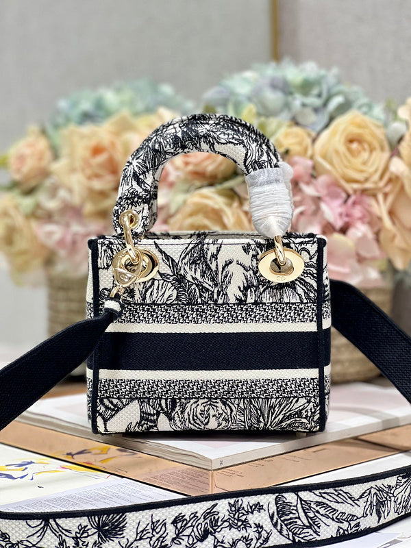 Amelia-LAON - DOR Bags - 078